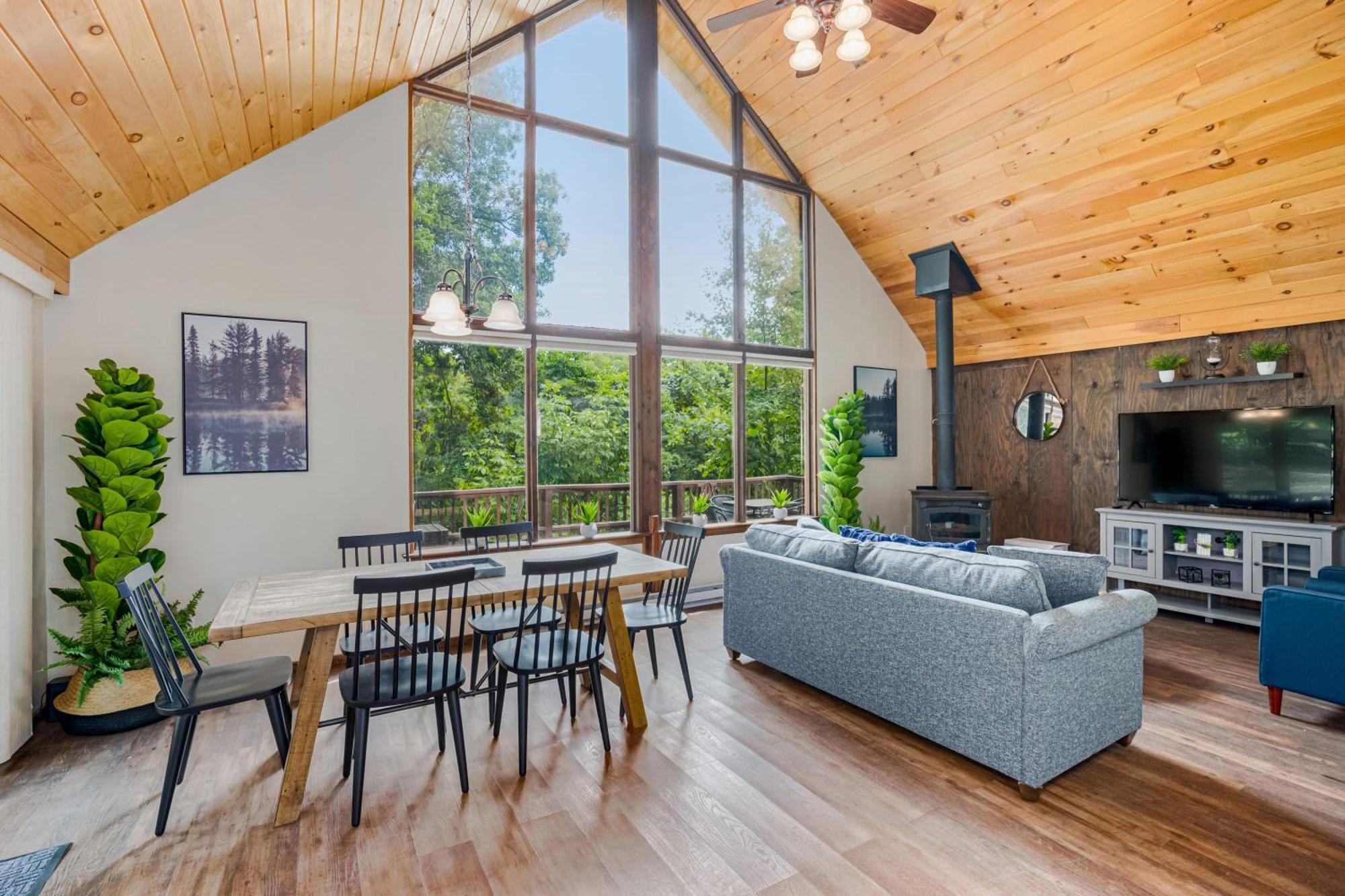 Quaint Loft Cabin W Hot Tub, Firepit, Deck & Grill Hedgesville Exteriér fotografie